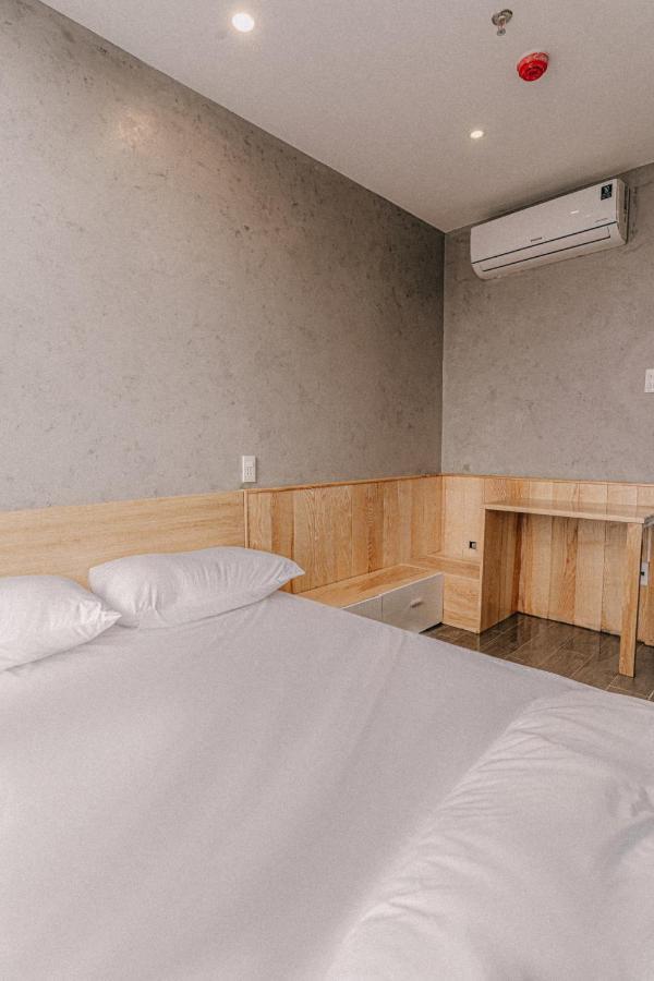 Hostel Posiki Dorm & Cafe - 215 Tran Phu Building Da Nang